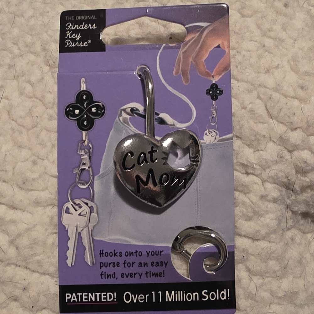 Silver Cat Mom Keychain